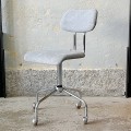 krzeslo-biurowe-obrotowe-chromowane-tapicerowane-w-stylu-bauhaus-vintage-lata-60-70-001.jpg