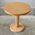 drewniany-stolik-kawowy-toczona-noga-vintage-001.jpg