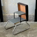 tapicerowany-stolek-z-drabinka-w-stylu-bauhaus-vintage-lata-70-004.jpg