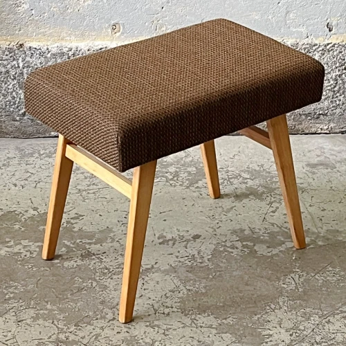 tapicerowany-stolek-z-ukryta-drabinka-vintage-design-lata-60-70-001.jpg