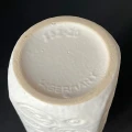 bialy-ceramiczny-wazon-w-tloczone-wzory-w-germany-vintage-design-lata-60-70-005.jpg