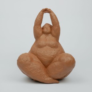 Rosalita siedząca - figurka kobiety terakota 25cm