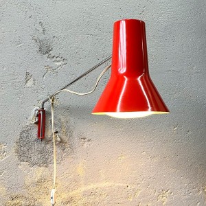 Czerwony kinkiet Napako, Czechosłowacja lata 70