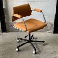 czechoslowackie-krzeslo-biurowe-z-lat-70-w-stylu-bauhaus-kovona-002.jpg