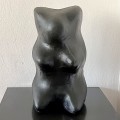 czarna-gipsowa-figura-misia-haribo-001.jpg