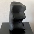 czarna-gipsowa-figura-misia-haribo-003.jpg