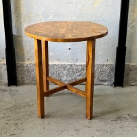 Stół vintage z okrągłym blatem zdobionym czeczotą