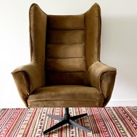 Gigantyczny obrotowy fotel uszak z podnóżkiem, Czechosłowacja  lata 70