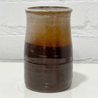 Ceramiczny cieniowany wazon beczułka