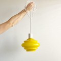 zolta-lampa-ze-szkla-warstwowego-lata-60-002.jpg