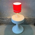 lampka-nocna-z-czerwonym-kloszem-lata-70-003.jpg