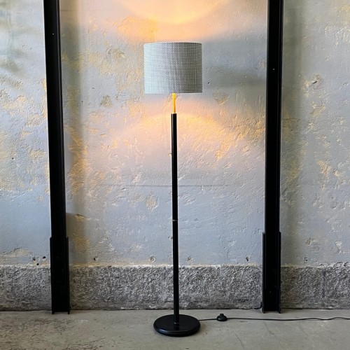 czarno-zlota-metalowa-lampa-vintage-stojaca-podlogowa-lata-60-70-001.jpg
