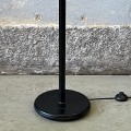 czarno-zlota-metalowa-lampa-vintage-stojaca-podlogowa-lata-60-70-010.jpg