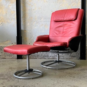 Skórzany fotel obrotowy z podnóżkiem IKEA Malung lata 90.