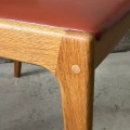 krzesla-z-drewna-egzotycznego-skora-dunski-design-015.jpg