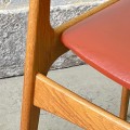 krzesla-z-drewna-egzotycznego-skora-dunski-design-018.jpg