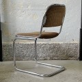 tapicerowane-modernistyczne-krzesla-rurkowe-w-stylu-bauhaus-008.jpg