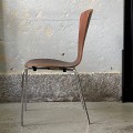 dunskie-krzeslo-z-gietej-sklejki-drewno-egzotyczne-styl-arne-jacobsen-002.jpg
