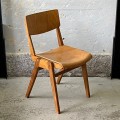 drewniane-krzeslo-sklejkowe-sztaplowane-design-lata-70-012.jpg