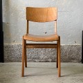 drewniane-krzeslo-sklejkowe-sztaplowane-design-lata-70-005.jpg