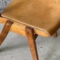 drewniane-krzeslo-sklejkowe-sztaplowane-design-lata-70-016.jpg