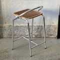 aluminiowe-hokery-z-rattanowy-siedziskiem-w-stylu-boho-008.jpg