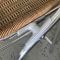 aluminiowe-hokery-z-rattanowy-siedziskiem-w-stylu-boho-016.jpg