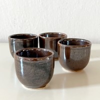 Zestaw czterech ceramicznych czarek 40 ml