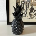czarny-ananas-dekoracja-z-ciezkiego-tworzywa-002.jpg