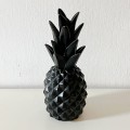 czarny-ananas-dekoracja-z-ciezkiego-tworzywa-001.jpg