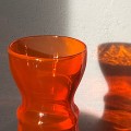 pomaranczowy-wazon-ze-szkla-barwionego-w-masie-vintage-003.jpg