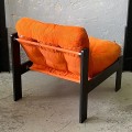 fotel-wypoczynkowy-sztruksowy-pomaranczowy-design-lata-70-80-007.jpg