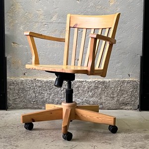 Sosnowe krzesło obrotowe Ikea lata 80/90