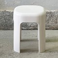 bialy-stolek-taboret-z-tworzywa-002.jpg