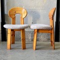 drewniane-krzesla-sosnowe-w-jasnej-bukli-baranek-vintage-lata-60-70-80-004.jpg