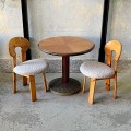 drewniane-krzesla-sosnowe-w-jasnej-bukli-baranek-vintage-lata-60-70-80-006.jpg