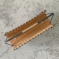 wiklinowy-gazetnik-na-metalowej-konstrukcji-skandynawski-design-lata-70-008.jpg