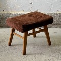 tapicerowany-stolek-z-ukryta-drabinka-czekoladowe-futerko-design-lata-60-70-010.jpg
