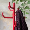 czerwony-wieszak-kaktus-design-lata-70-80-008.jpg