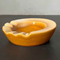 Owalna  ceramiczna szkliwiona  popielniczka Ditmach Urbach