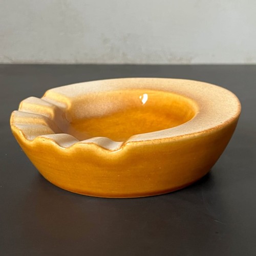 popielniczka-ceramiczna-szkliwiona-fat-lava-ditmar-urbach-design-lata-60-70-002.jpg