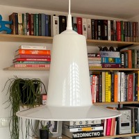 Biała lampa Kapelusz z tworzywa lata 70/80