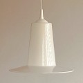 lampa-kapelusz-z-bialego-tworzywa-lata-70-80-001.jpg