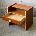 nakastlik-szafka-nocna-design-lata-50-005.jpg