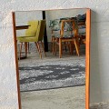 lustro-w-ramie-z-drewna-egzotycznego-skandynawski-design-002.jpg