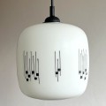 szklana-lampa-w-geometryczny-wzór-mlecznobiala-czechoslowacja-design-lata-60-70-002.jpg