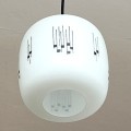 szklana-lampa-w-geometryczny-wzór-mlecznobiala-czechoslowacja-design-lata-60-70-005.jpg