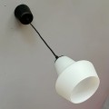 lampa-sufitowa-zwis-vintage-z-bialego-szkla-design-004.jpg
