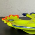 ceramiczna-kolorowa-patera-kura-na-jajka-w-germany-design-lata-60-70-004.jpg
