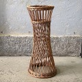 wywoki-kwietnik-rattanowy-w-stylu-boho-001.jpg